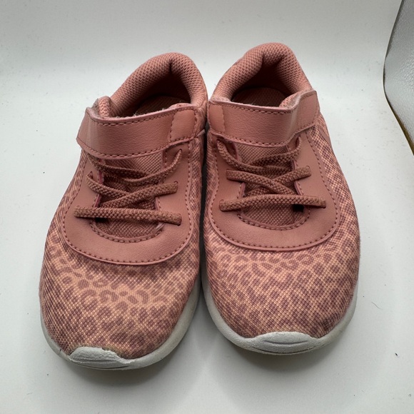 Nike Toddler Girls 9C Pink and White Leopard Cheetah Sneakers with Velcro Strap - Picture 5 of 7